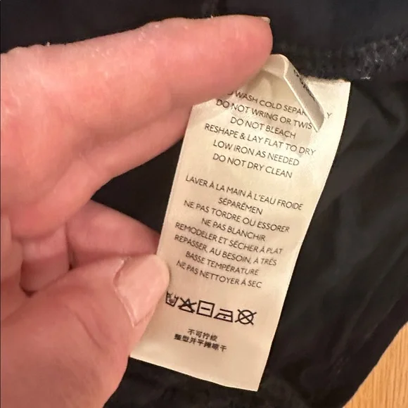 Free people, black top, poofy  sleeves, lined torso, size large, open back - Picture 8 of 9